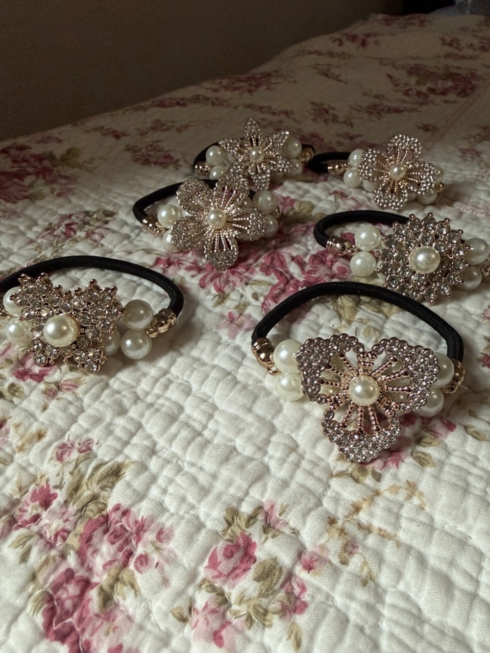 6 Pearl & Crystal Flower Hair Tie Set - Gold Tone